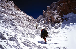 1999년 5월 히말라야 칸첸중가를 등반 중인 박영석 대장.