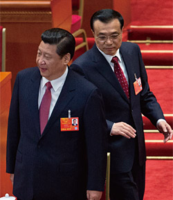 중국의 신임 국가주석과 국무원 총리로 선출된 시진핑과 리커창(오른쪽). ⓒphoto AP·뉴시스