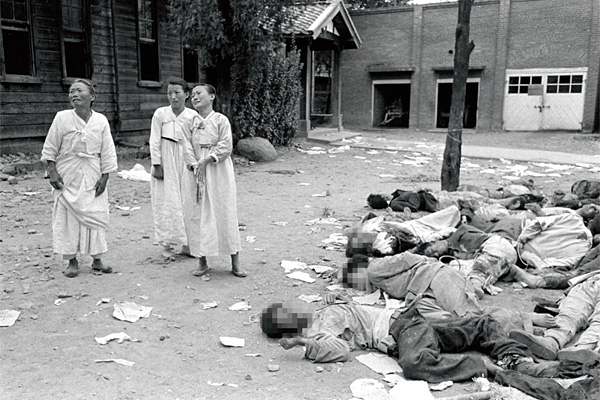 여수·순천 사건 당시 학살된 시민들.