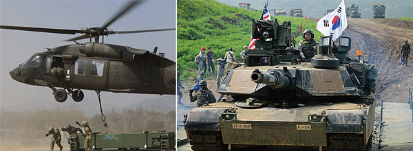 (좌) 패트리엇 미사일 수송을 준비 중인 주한 미군 UH-60헬기. (우) 훈련 중인 주한 미군 M1A2 전차.