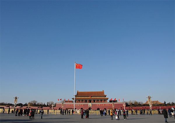 지난해 12월 24일 중국 베이징 천안문광장 상공. ⓒphoto 로이터·연합
