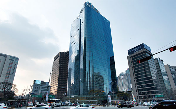 서울 중구 을지로에 있는 KEB하나은행 본점. ⓒphoto 양수열 영상미디어 기자
