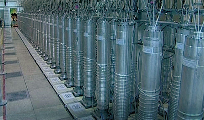 이란 나탄즈 핵시설에 설치된 농축우라늄 제조용 원심분리기들의 모습. ⓒphoto IRNA