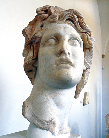 그리스 사모스섬 박물관에 있는 알렉산더 대왕 두상. ⓒphoto 유민호