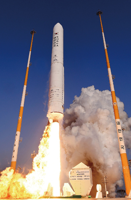 지난해 11월 28일 한국형발사체 ‘누리호’의 시험발사체가 성공적으로 발사됐다. ⓒphoto 뉴시스