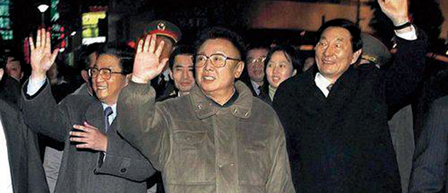 2001년 1월 상하이를 방문한 김정일. ⓒphoto 조선닷컴