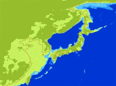 2만 년 전의 동아시아. 녹색 부분이 육지고, 푸른색 부분이 바다다. ⓒ출처: Proudman Oceanographic Laboratories,