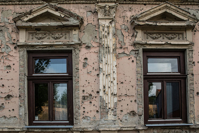 부코바르 건물엔 여전히 30년 전 크로아티아 독립전쟁 당시 총탄의 흔적이 남아있다. ⓒphoto 이경민