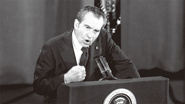 닉슨 대통령은 대선 과정에서 미 남부의 백인 당원 표를 얻기 위해 ‘법과 질서’를 슬로건으로 내세우며 인종차별 전략을 사용했다. ⓒphoto 뉴시스