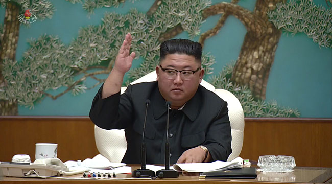 지난 11월 15일 제20차 정치국 확대회의에 참석해 발언하고 있는 김정은 북한 국무위원장 ⓒphoto 조선중앙TV·뉴시스