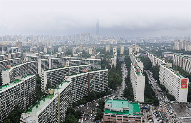 지난해 재산세가 급증한 서울 강남구의 한 아파트 단지. ⓒphoto 뉴시스
