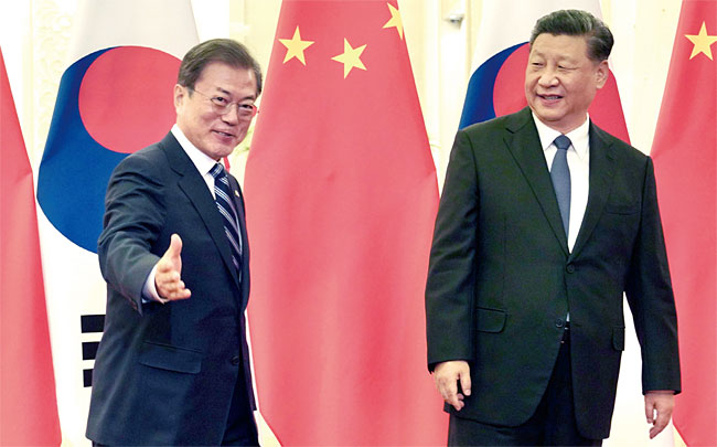 2019년 12월 방중한 문재인 대통령과 베이징 인민대회당에서 만난 시진핑 중국 국가주석. ⓒphoto 뉴시스