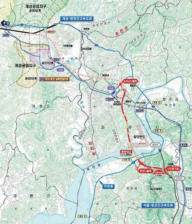 지난해 7월 한국도로공사가 환경부에 보낸 계획노선 위치도. 빨간 실선이 고속도로 계획 노선이다. 빨간 점선으로 표시된 구간이 생기면 평양까지 고속도로가 이어진다. ⓒ자료 : 국토부