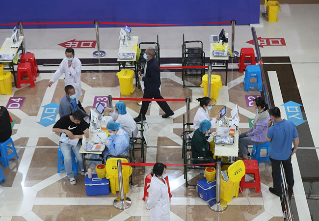 중국 랴오닝성 선양의 한 백신접종센터 ⓒphoto 뉴시스