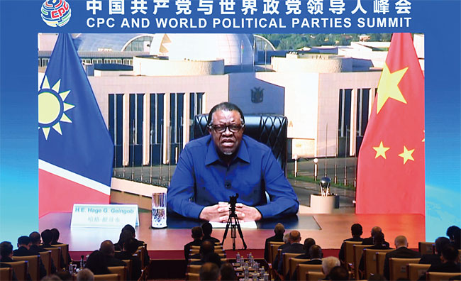 하게 게인고브 나미비아 대통령이 지난 6월 중국 공산당대회에 영상으로 축하 메시지를 전하고 있다. ⓒphoto 뉴시스