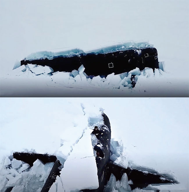 러시아 핵추진 잠수함이 지난 3월 북극해에서 두께 1.5m의 얼음을 깨고 부상하고 있다. 당시 러 핵잠수함 3척이 사상 처음으로 동시에 북극 얼음을 깨고 부상해 주목을 받았다. ⓒphoto 러시아 국방부 유튜브 캡처