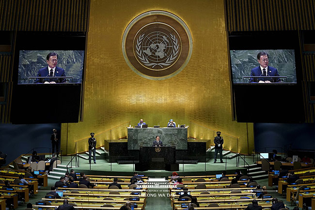 청와대가 공개한 문재인 대통령의 지난 9월 21일(현지시각) 미국 뉴욕 유엔(UN) 총회 기조연설 사진 ⓒphoto 청와대