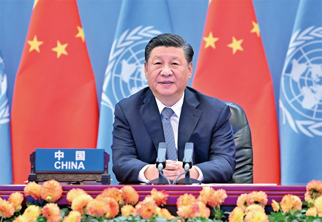 지난 10월 14일 시진핑 중국 국가주석이 유엔 지속가능 교통회의 개막식에서 온라인 키노트 연설을 하고 있다. 시진핑은 지난해 9월 유엔 총회 연설에서 ‘2060년까지 탄소중립을 달성할 것’이라고 밝혔다. ⓒphoto 뉴시스
