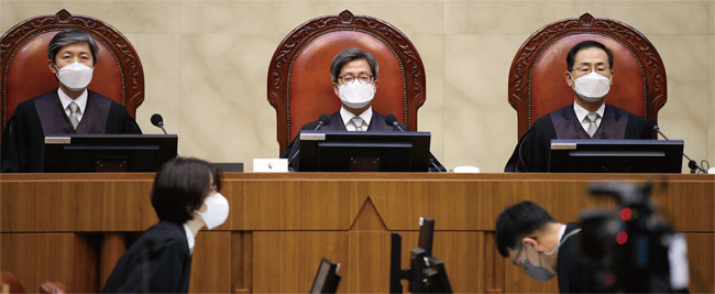 지난해 12월 23일 서울 서초구 대법원 전원합의체. 대법원에서 만든 양형기준에 따르면 일반 무고의 경우 기본이 징역 6월에서 2년, 특가법상 무고의 경우 2년에서 4년이 선고되도록 되어 있다. ⓒphoto 뉴시스