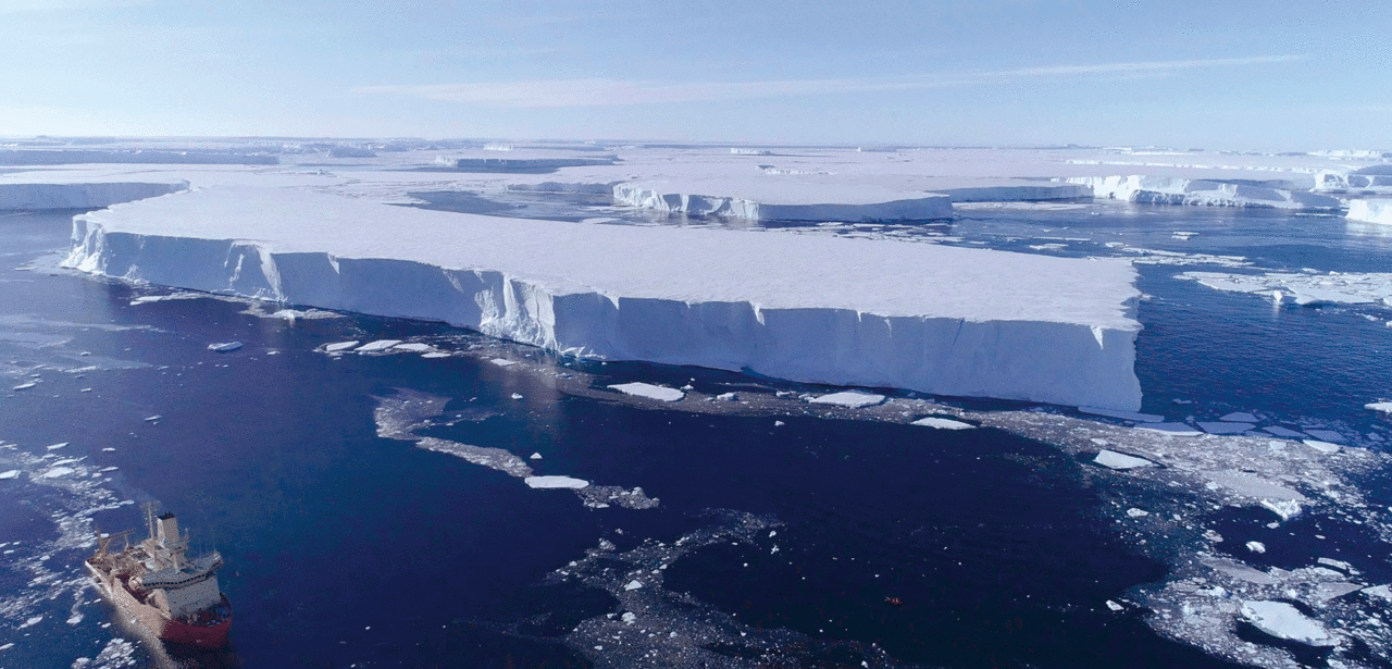 예상보다 빨리 녹고 있는 남극 대륙의 스웨이츠 빙하. photo Zuma Press