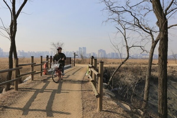 시흥 생태공원. photo 한국관광공사 제공