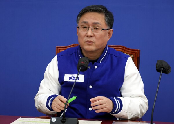 김성환 더불어민주당 비례후보추천관리위 분과위원장. photo 뉴시스