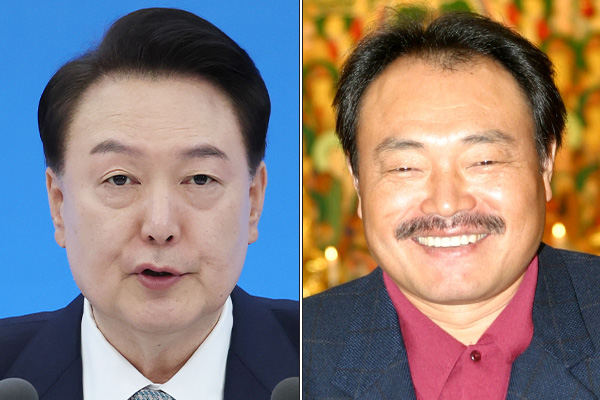 윤석열 대통령(왼쪽), 가수 김흥국씨(오른쪽). photo 뉴시스 / 편집 주간조선