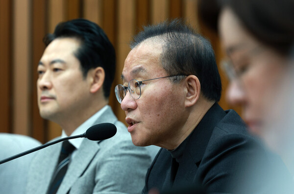 윤재옥 국민의힘 원내대표가 15일 오전 서울 여의도 국회에서 열린 원내대책회의에서 발언하고 있다. photo 뉴시스