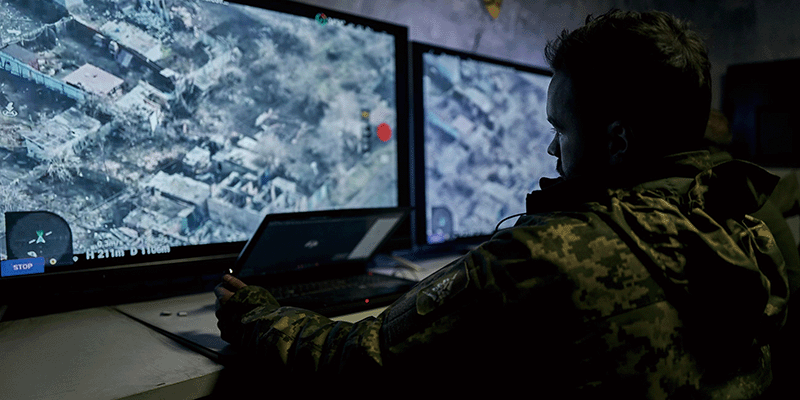 팔란티어 소프트웨어를 활용해 우크라이나는 공격할 표적을 선정하고 있다. photo 비즈니스인사이더