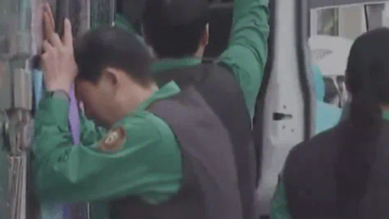 자이언트 판다 푸바오의 ‘작은할아버지’ 송영관 사육사. photo 트위터X 캡처