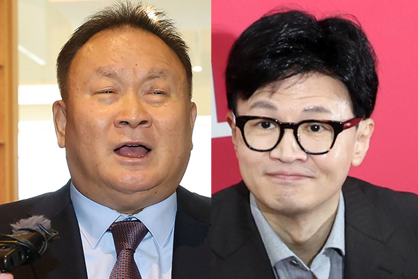 왼쪽부터 이상민 국민의힘 의원과 한동훈 전 국민의힘 비상대책위원장. photo 뉴시스 / 편집 주간조선