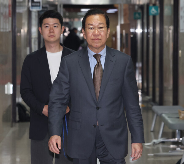 권영세 국민의힘 의원이 지난 15일 서울 여의도 국회에서 열린 4선 이상 국회의원 당선인 간담회에 참석하고 있다. photo 뉴시스