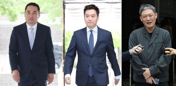 강용석(왼쪽부터) 변호사, 김세의 가로세로연구소 대표, 김용호 전 기자(사망)가 지난해 6월 20일 오전 서울 서초구 서울중앙지방법원에서 열린 조민 포르쉐 의혹 제기, 정보통신망법상 명예훼손 혐의 1심 선고 공판에 출석하고 있다. photo 뉴시스