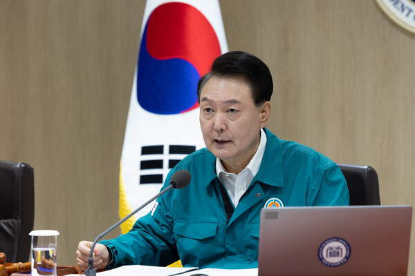 윤석열 대통령이 지난 19일 서울 용산 대통령실 청사에서 열린 을지 및 제36회 국무회의에서 발언하고 있다. photo 뉴시스