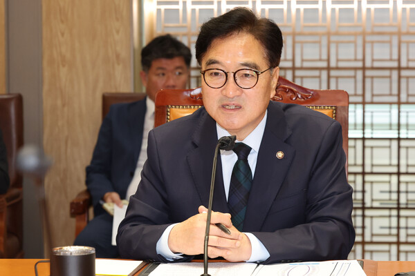 우원식 국회의장이 12일 오전 서울 여의도 국회에서 열린 국회세종의사당건립위원회 위촉식에서 인사말을 하고 있다. photo 뉴시스