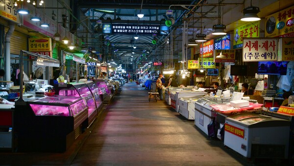 지난 7월 10일, 광주광역시 서구 양동전통시장 photo 뉴시스