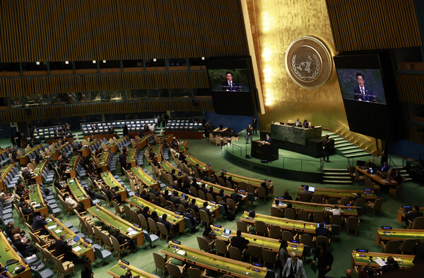 이재명 대통령이 23일(현지시각) 미국 뉴욕 유엔 본부에서 열린 제80차 유엔 총회에서 기조연설을 하고 있다. photo 뉴시스