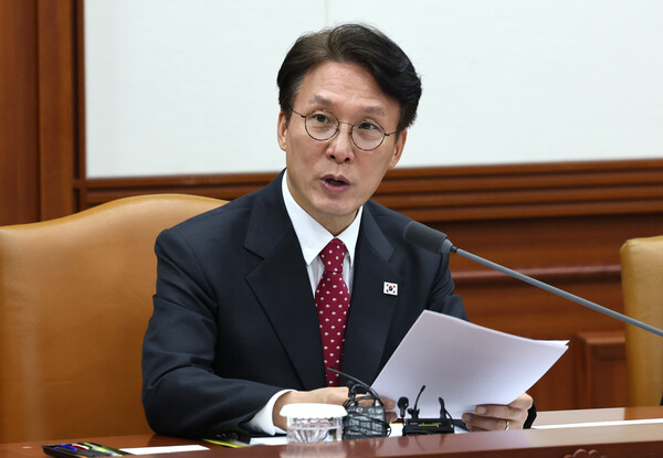 김민석 국무총리가 24일 서울 종로구 정부서울청사에서 열린 국정현안 관계장관 회의에서 모두발언을 하고 있다. photo 뉴스1