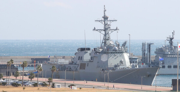 지난 2월 3일 제주 서귀포시 강정동 제주해군기지에 정박한 해군기동함대사령부 소속 이지스구축함 서애류성룡함. photo 뉴스1