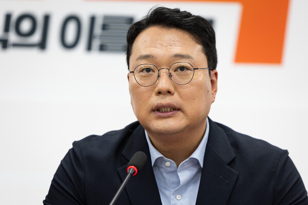 천하람 개혁신당 원내대표가 지난 8월 28일 서울 여의도 국회에서 열린 최고위원회의에서 모두발언을 하고 있다. photo 뉴스1