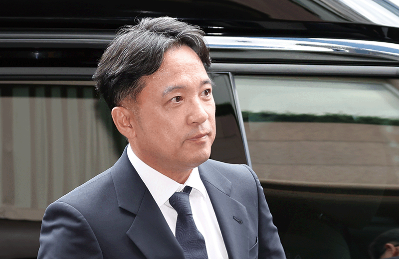 김택진 엔씨소프트 대표가 지난해 5월 28일 서울 중구 한 호텔에서 열린 빈 자이드 알 나하얀 아랍에미리트 대통령과의 간담회에 참석하고 있다. photo 뉴스1