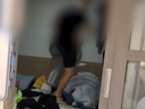 "교주라 불러라" 발로 밟고 주식 강요...양양 공무원의 가혹행위 드러나 - 뉴스 썸네일 이미지